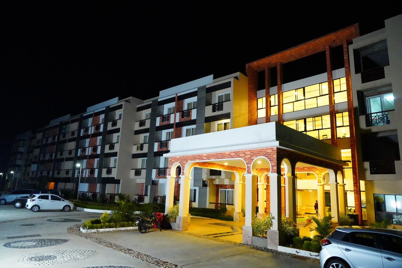 Five Falls Resort Kuttālam Exterior photo