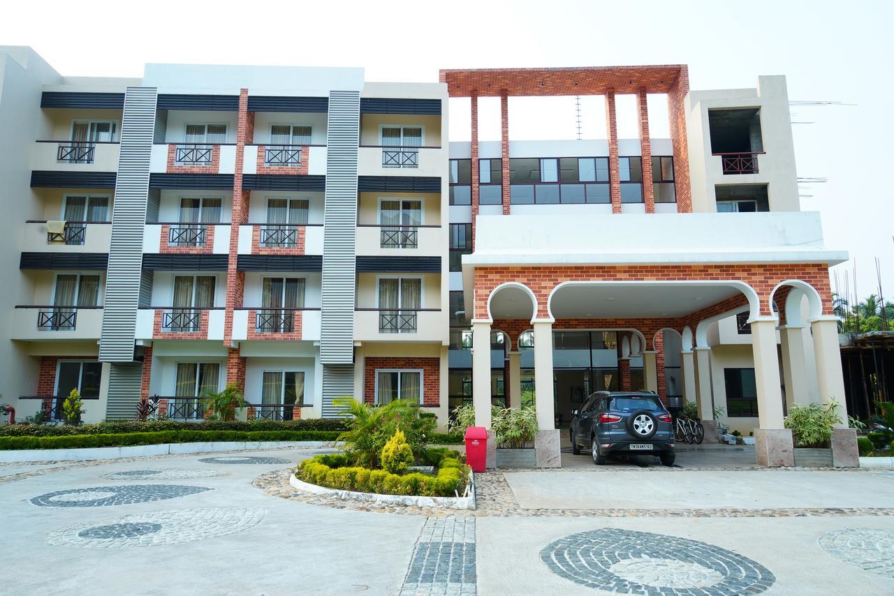 Five Falls Resort Kuttalam  Exterior photo