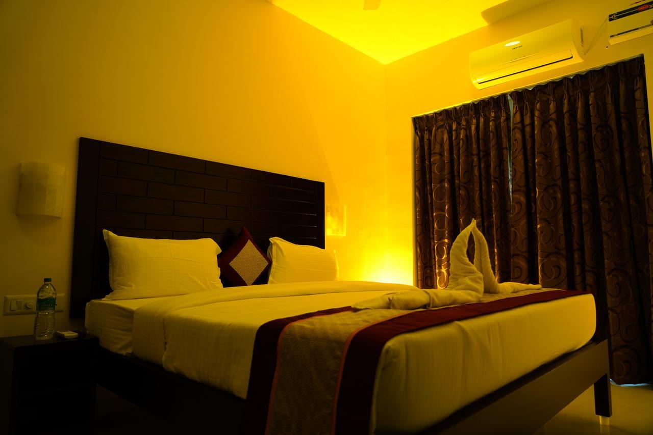 Five Falls Resort Kuttālam Exterior photo
